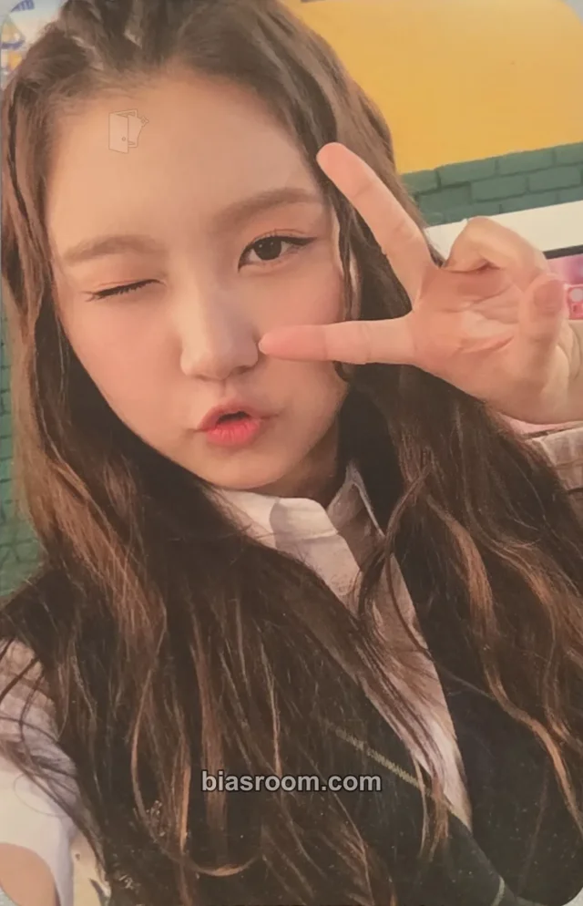 PRISTIN - Sungyeon - Hi! PRISTIN Album album photocard prismatic version