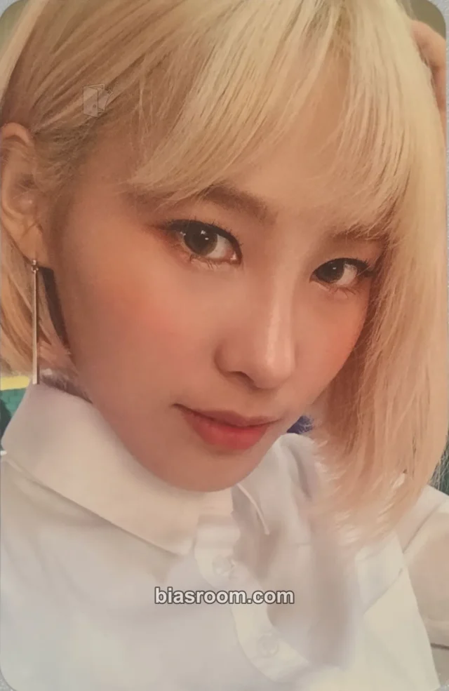 PRISTIN - Yuha (Gyeongwon) - Hi! PRISTIN Album album photocard elastin version