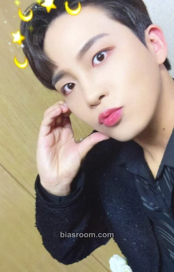 Jongho THE WORLD EP.1 : MOVEMENT Photocard - ATEEZ - ATEEZ K-pop photocard