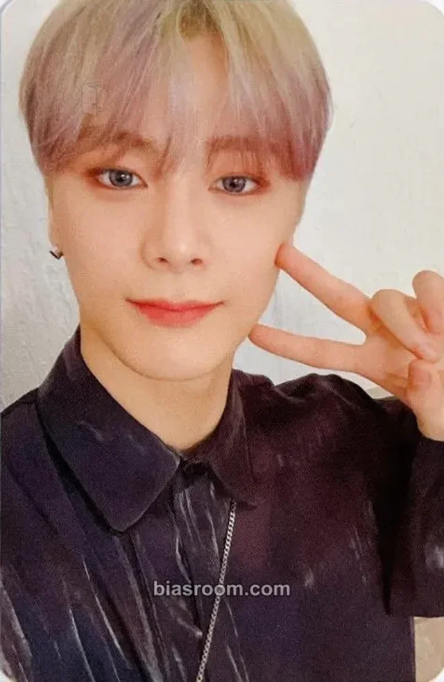 ASTRO - Moonbin - Blue Flame Album album photocard story version