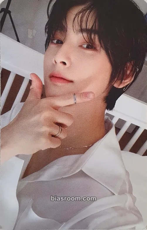 Cha Eun-woo Blue Flame Photocard - ASTRO - ASTRO K-pop photocard