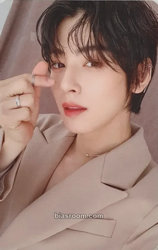 ASTRO - Cha Eun-woo - Blue Flame Album album photocard book version