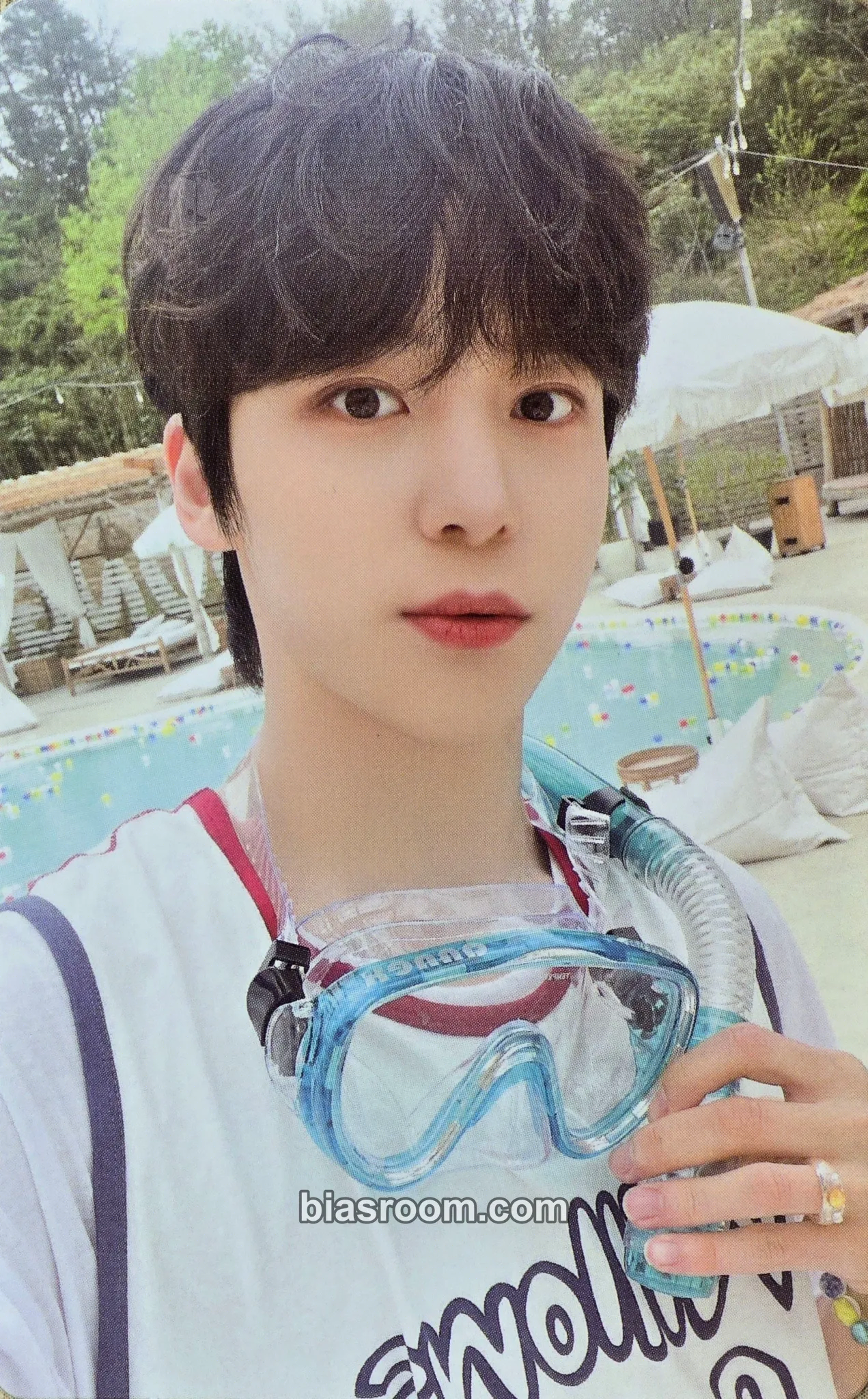 Yunho 2023 SUMMER PHOTOBOOK Photocard - ATEEZ - ATEEZ K-pop photocard