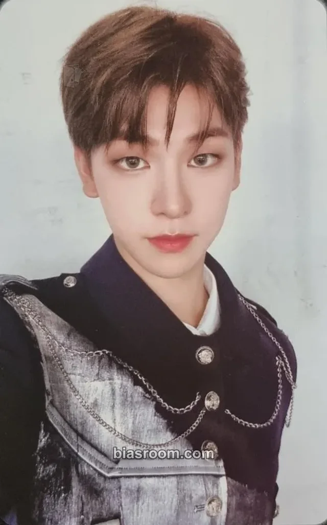 DRIPPIN - Dongyun  - Villain : The End Album album photocard limited version