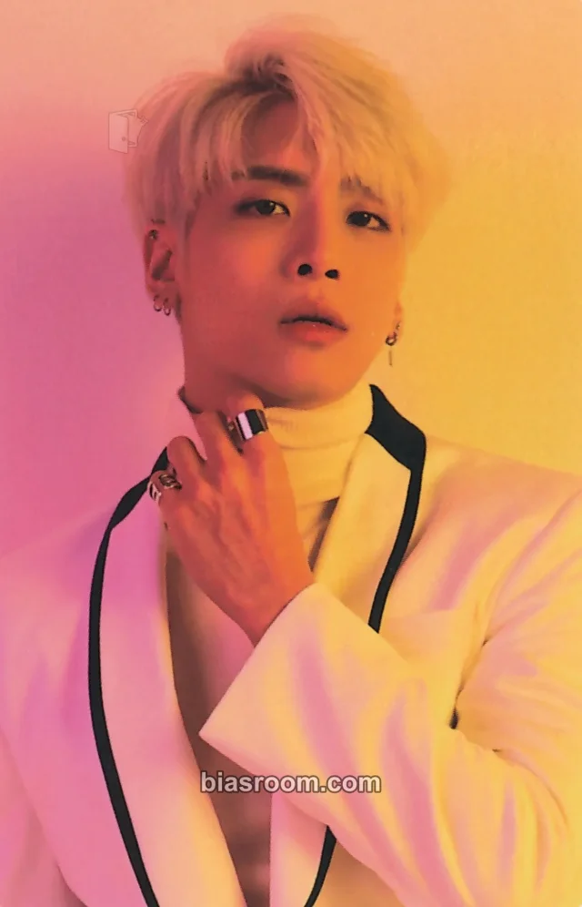 SHINee - Jonghyun - INSPIRED Event merch photocard tour merch