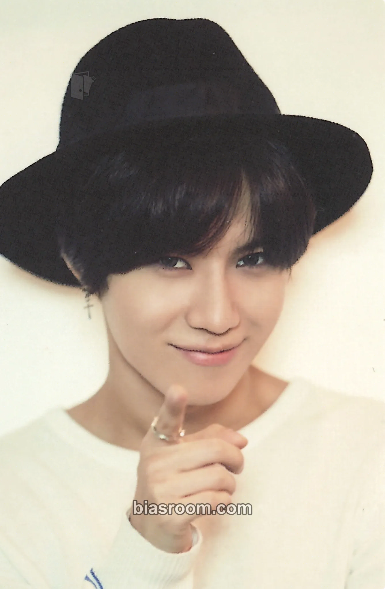 Taemin SHINee 2015 Season's Greetings Photocard - SHINee - SHINee K-pop photocard