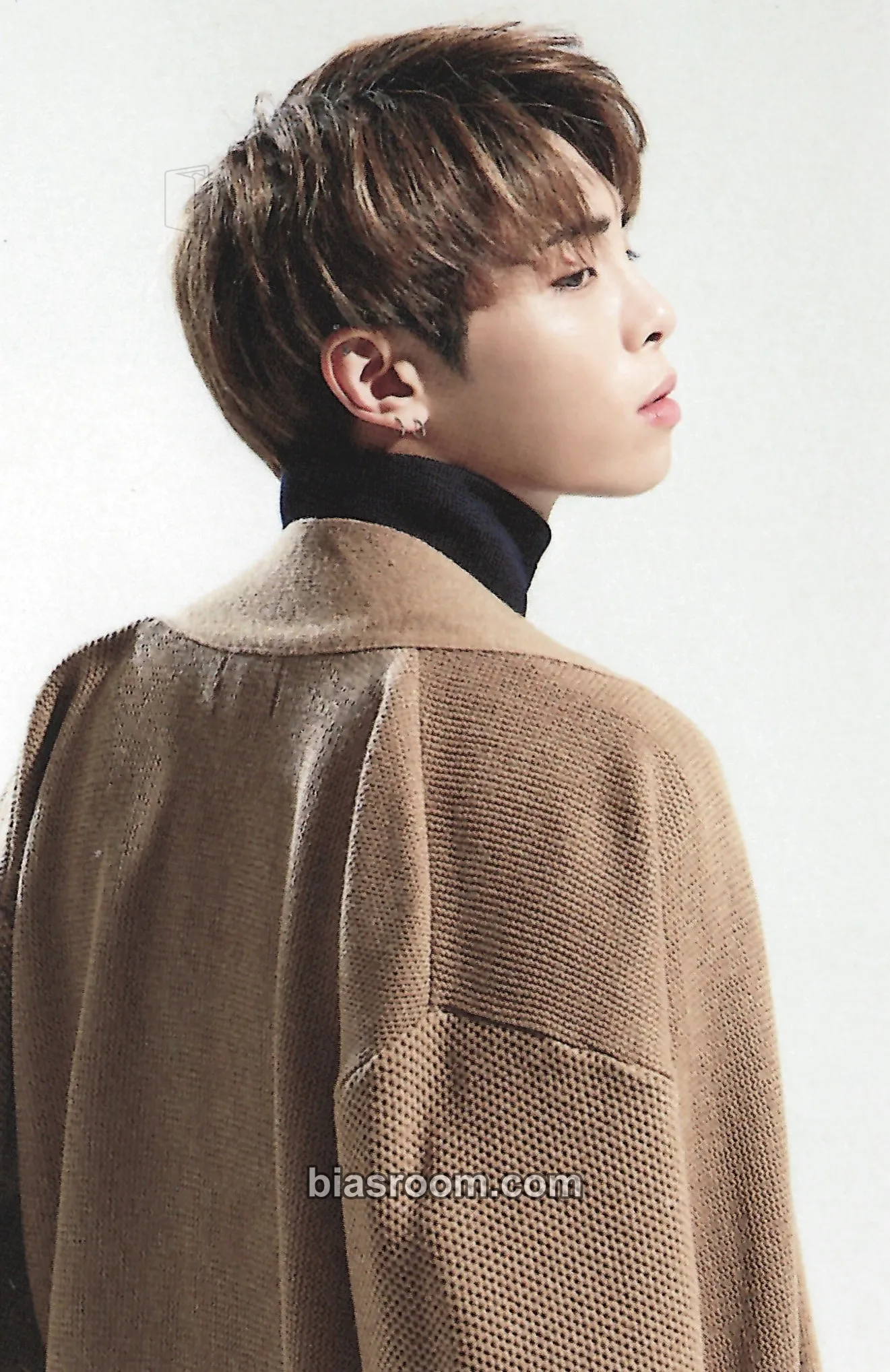 Jonghyun SHINee 2017 Season's Greetings Photocard - SHINee - SHINee K-pop photocard