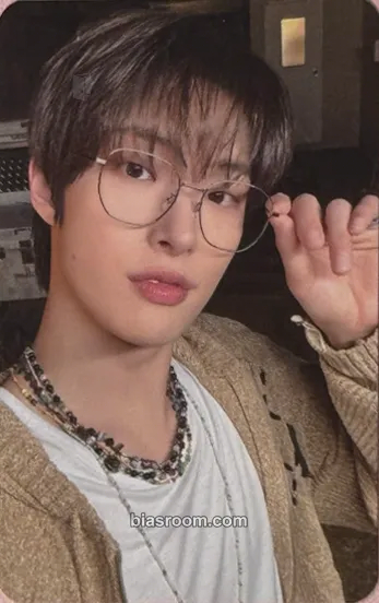 Mingi 2024 SUMMER PHOTOBOOK Photocard - ATEEZ - ATEEZ K-pop photocard