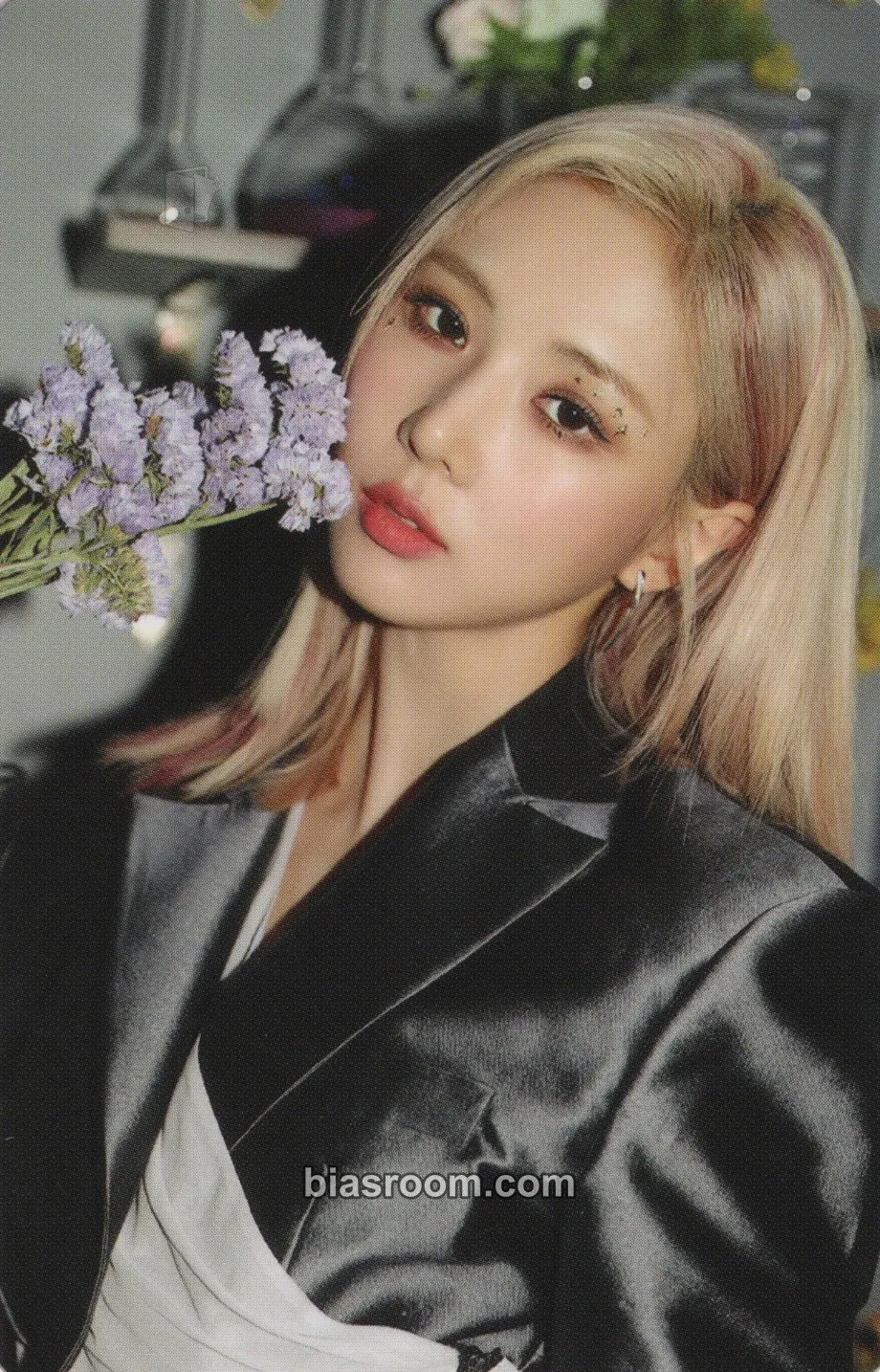 Yoohyeon Summer Holiday Photocard - Dreamcatcher - Dreamcatcher K-pop photocard