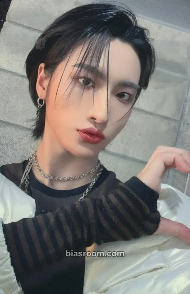 Seonghwa NOT OKAY Photocard - ATEEZ - ATEEZ K-pop photocard