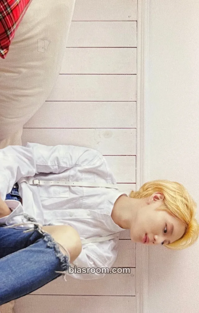 Taemin SHINee I'm Your Boy K-pop photocard