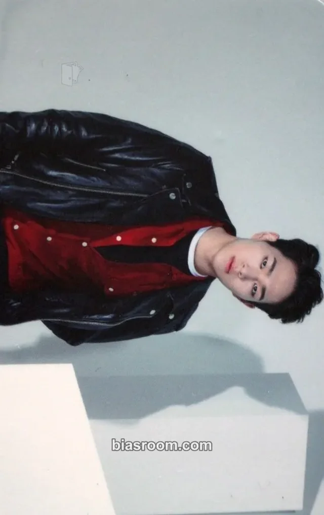 SHINee - Onew - DxDxD Album album photocard japanese album