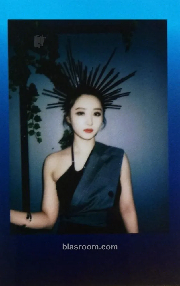 SuA Summer Holiday Photocard - Dreamcatcher - Dreamcatcher K-pop photocard