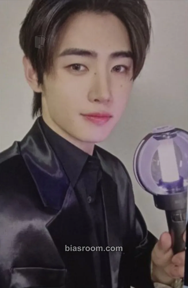 Sunghoon 'WALK THE LINE' World Tour Photocard - ENHYPEN - ENHYPEN K-pop photocard