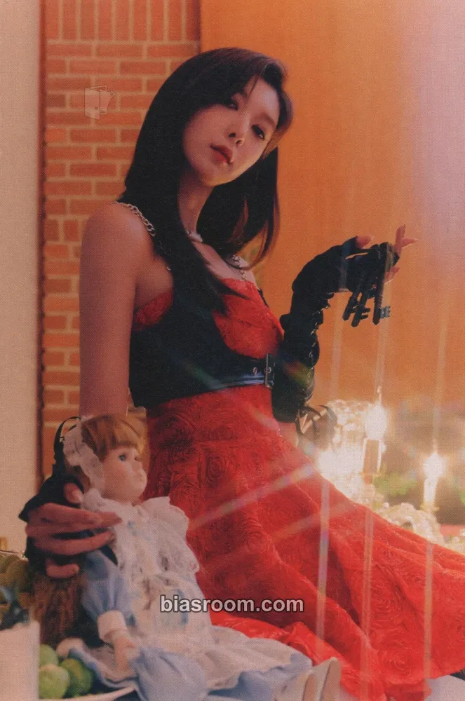 Dami Mysterious Mansion Photocard - Dreamcatcher - Dreamcatcher K-pop photocard