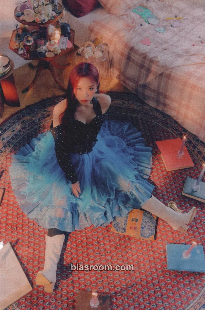Gahyun Mysterious Mansion Photocard - Dreamcatcher - Dreamcatcher K-pop photocard