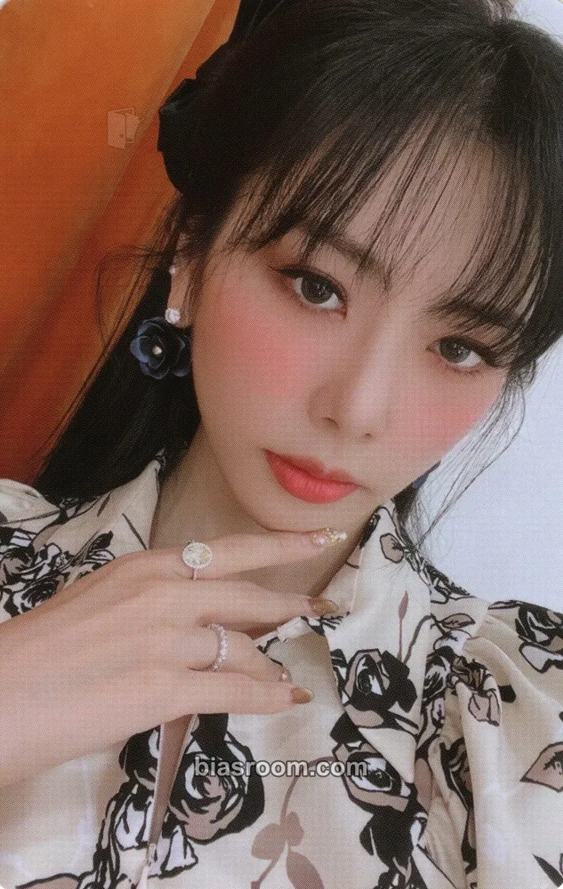 JiU Mysterious Mansion Photocard - Dreamcatcher - Dreamcatcher K-pop photocard