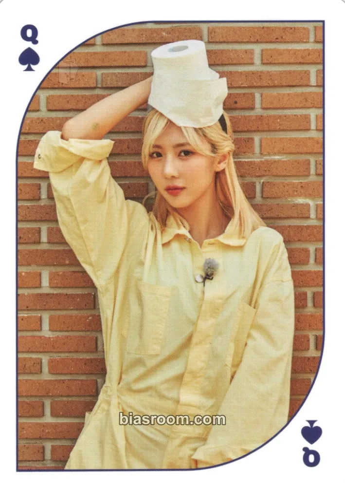 Yoohyeon Dreamcatcher Mind & Mysterious Mansion Photocard - Dreamcatcher - Dreamcatcher K-pop photocard