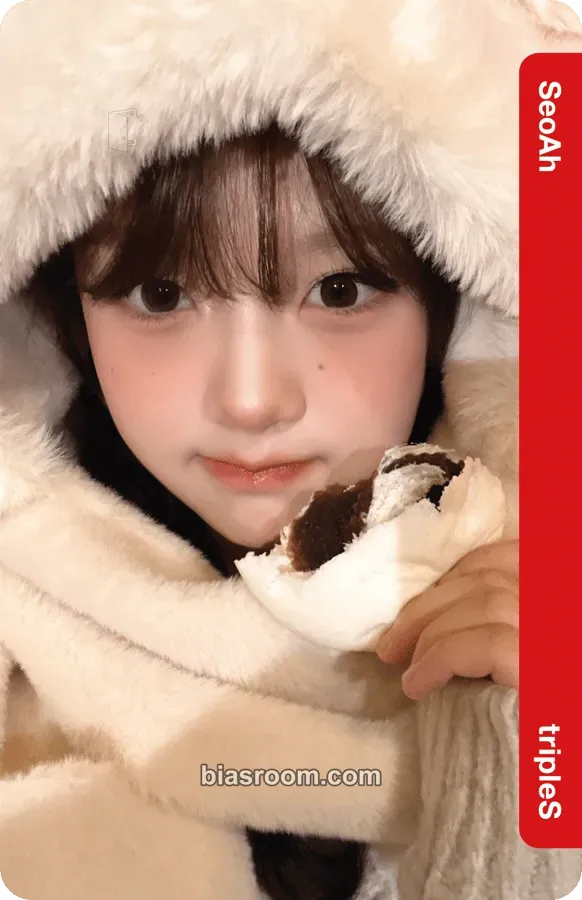 Seoah tripleS x Lotte Home Shopping Photocard - tripleS - tripleS K-pop photocard