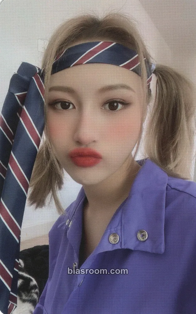 Siyeon Dreamcatcher Mind & Mysterious Mansion Photocard - Dreamcatcher - Dreamcatcher K-pop photocard