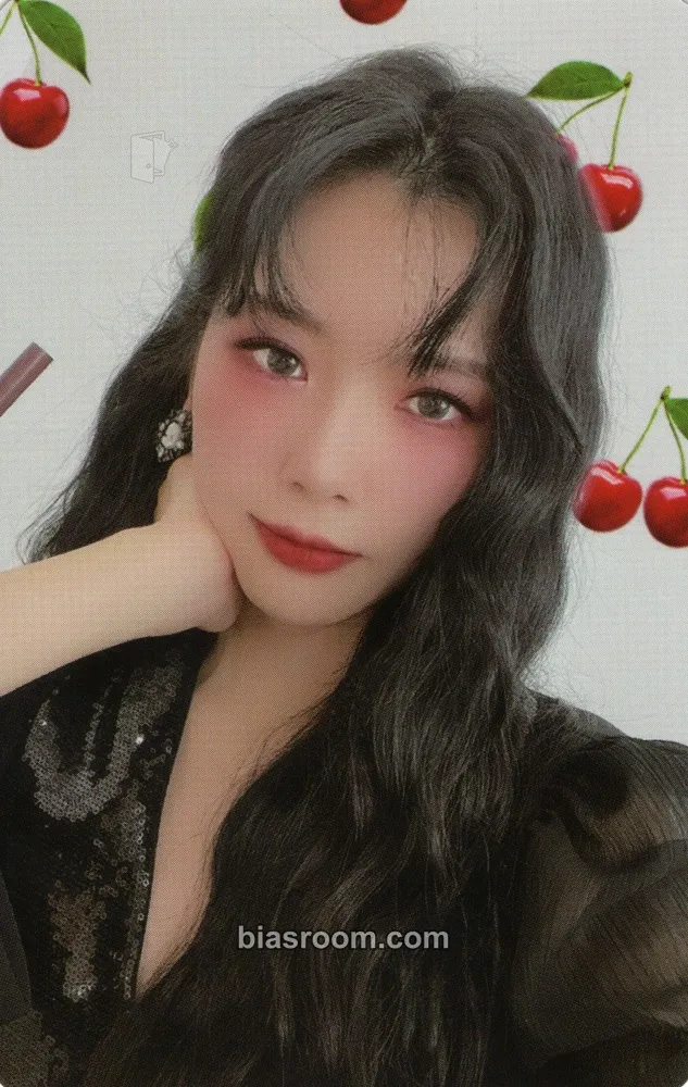 JiU Halloween Midnight Circus Photocard - Dreamcatcher - Dreamcatcher K-pop photocard