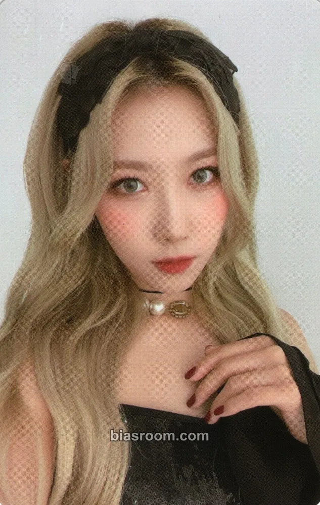 Handong Halloween Midnight Circus Photocard - Dreamcatcher - Dreamcatcher K-pop photocard