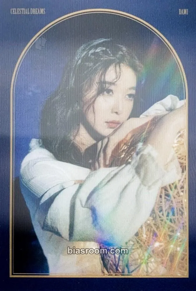 Dami 2022 Season's Greetings Photocard - Dreamcatcher - Dreamcatcher K-pop photocard