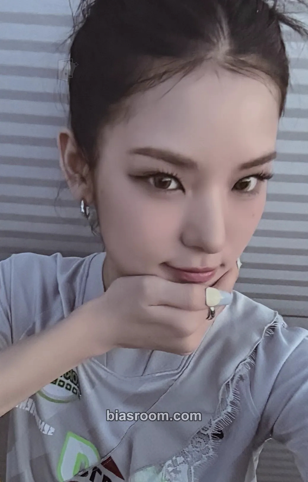 Mai N/a Photocard - izna - izna K-pop photocard