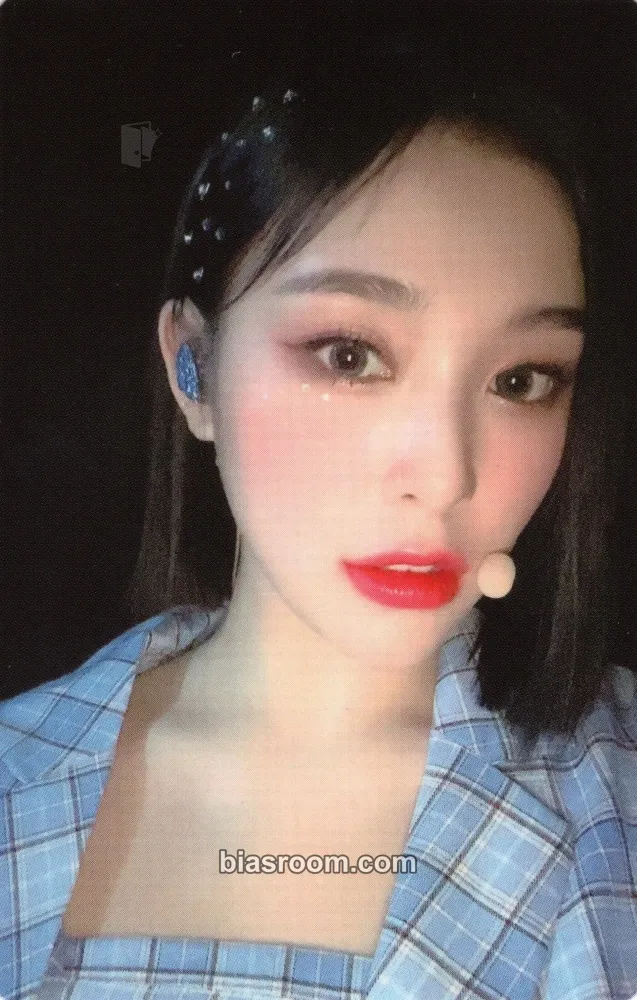 Gahyun 2022 Apocalypse World Tour Photocard - Dreamcatcher - Dreamcatcher K-pop photocard