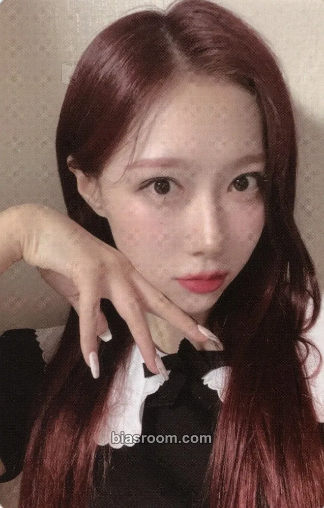 Handong 2022 Apocalypse World Tour Photocard - Dreamcatcher - Dreamcatcher K-pop photocard