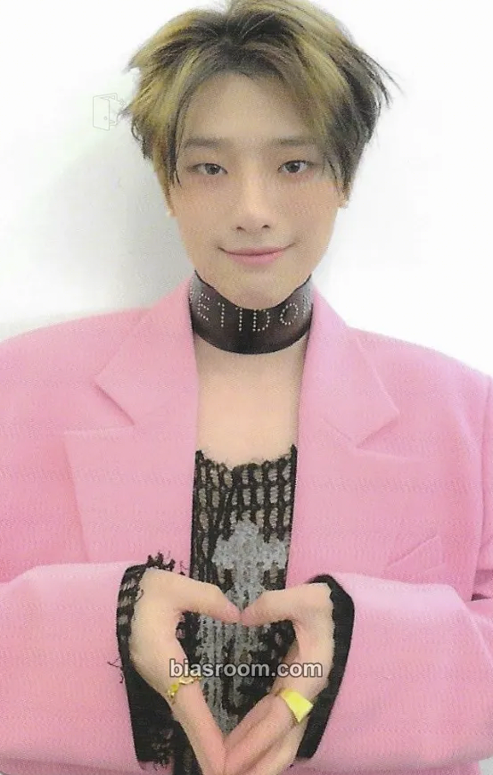 WOODZ Colorful Trauma Photocard - WOODZ K-pop photocard