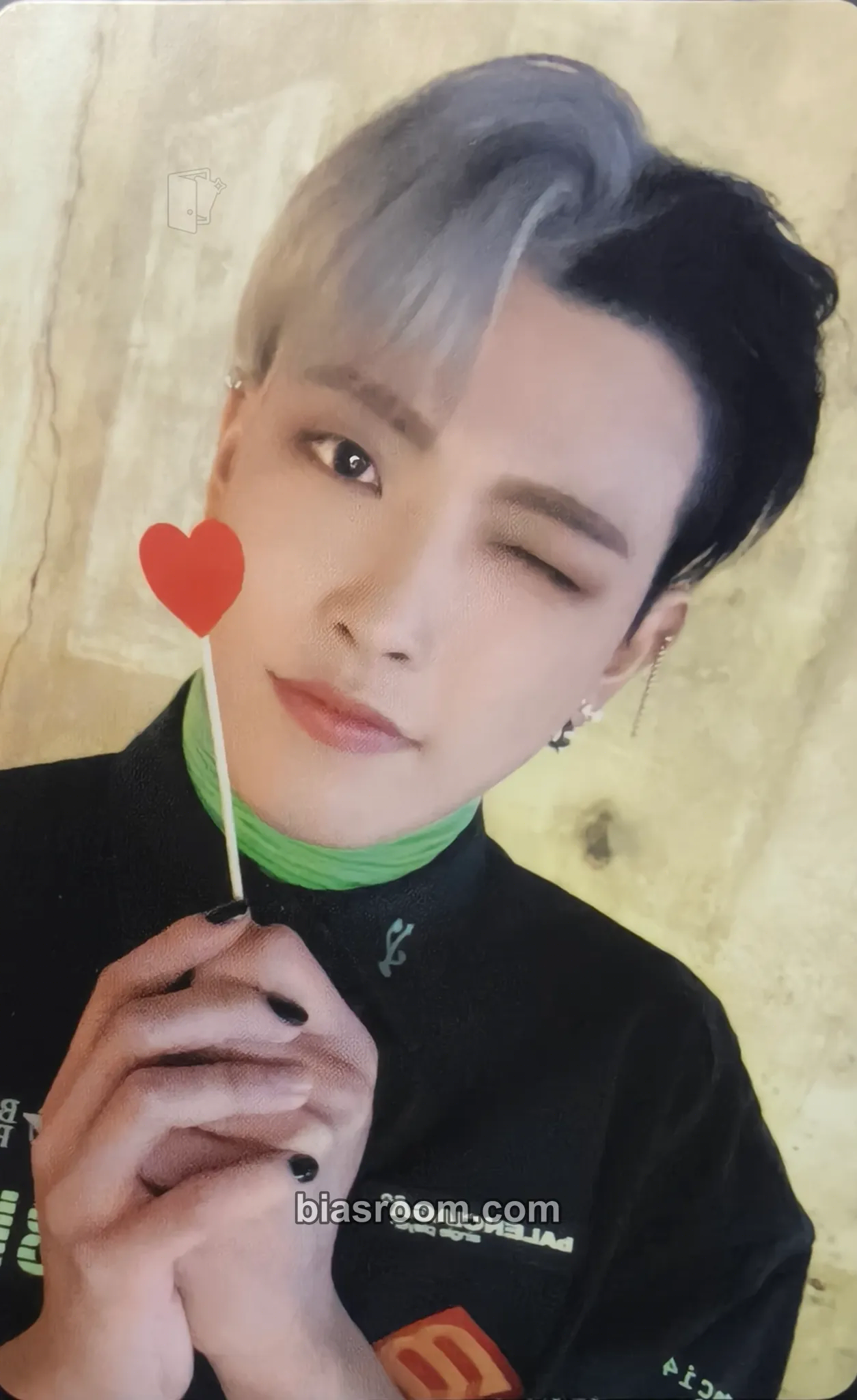 Hongjoong THE WORLD EP.1 : MOVEMENT Photocard - ATEEZ - ATEEZ K-pop photocard