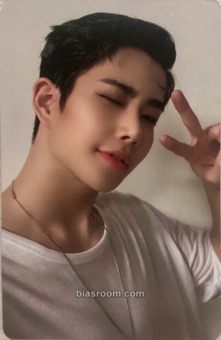 MJ All Yours Photocard - ASTRO - ASTRO K-pop photocard