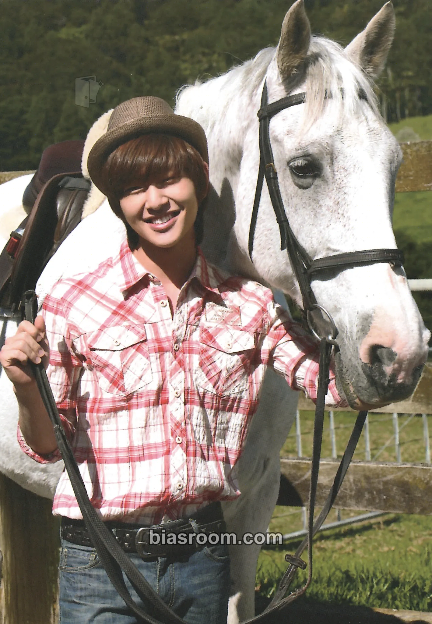 Onew SHINee The 1st Photobook - Part. 1 : SHINee Day Photocard - SHINee - SHINee K-pop photocard