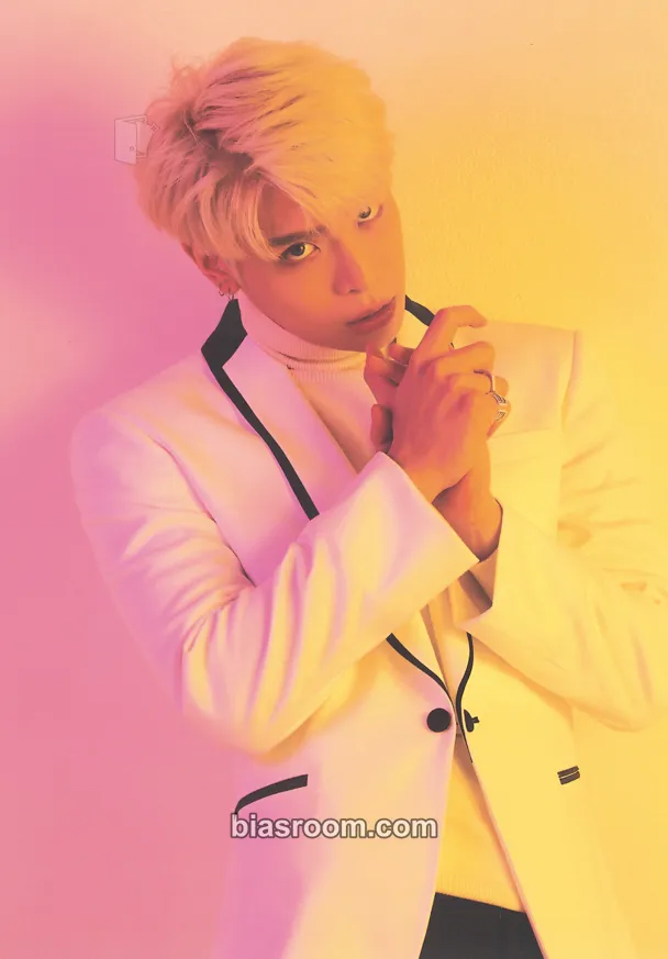 Jonghyun INSPIRED Photocard - SHINee - SHINee K-pop photocard