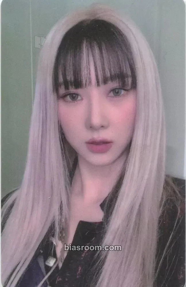 Yoohyeon Apocalypse : Save Us Photocard - Dreamcatcher - Dreamcatcher K-pop photocard
