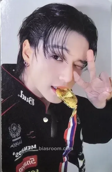 Wooyoung Destiny's Memories Exhibition Photocard - ATEEZ - ATEEZ K-pop photocard