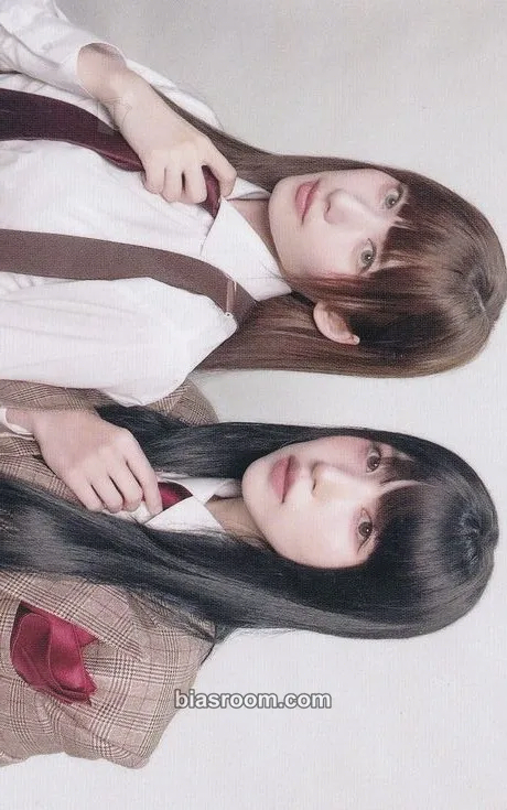 HAUTE COUTURE Photocard - TWICE - TWICE K-pop photocard