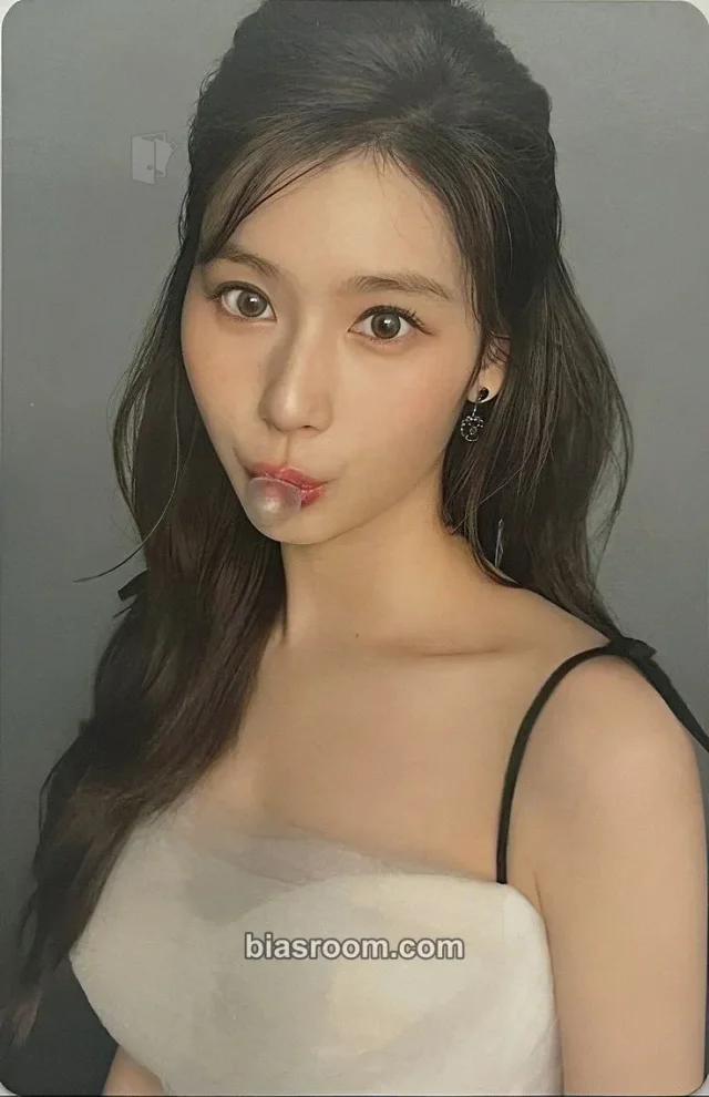 TWICE - Sana - Masterpiece Album deluxe version album photocard