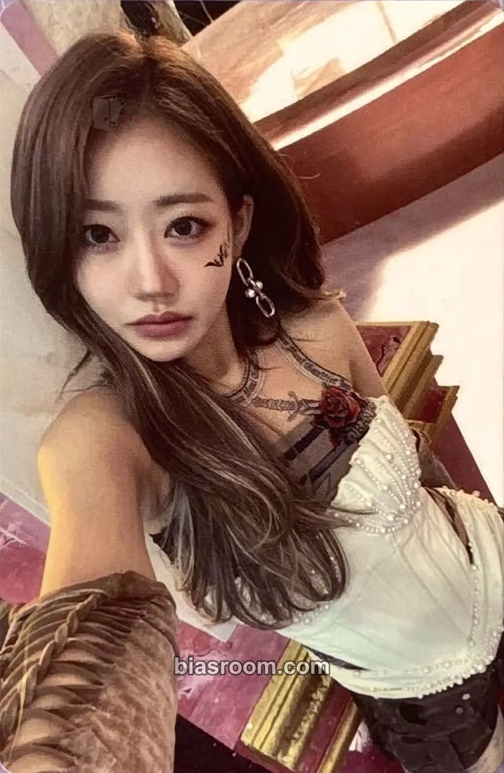 Julie Midas Touch Photocard - KISS OF LIFE - KISS OF LIFE K-pop photocard
