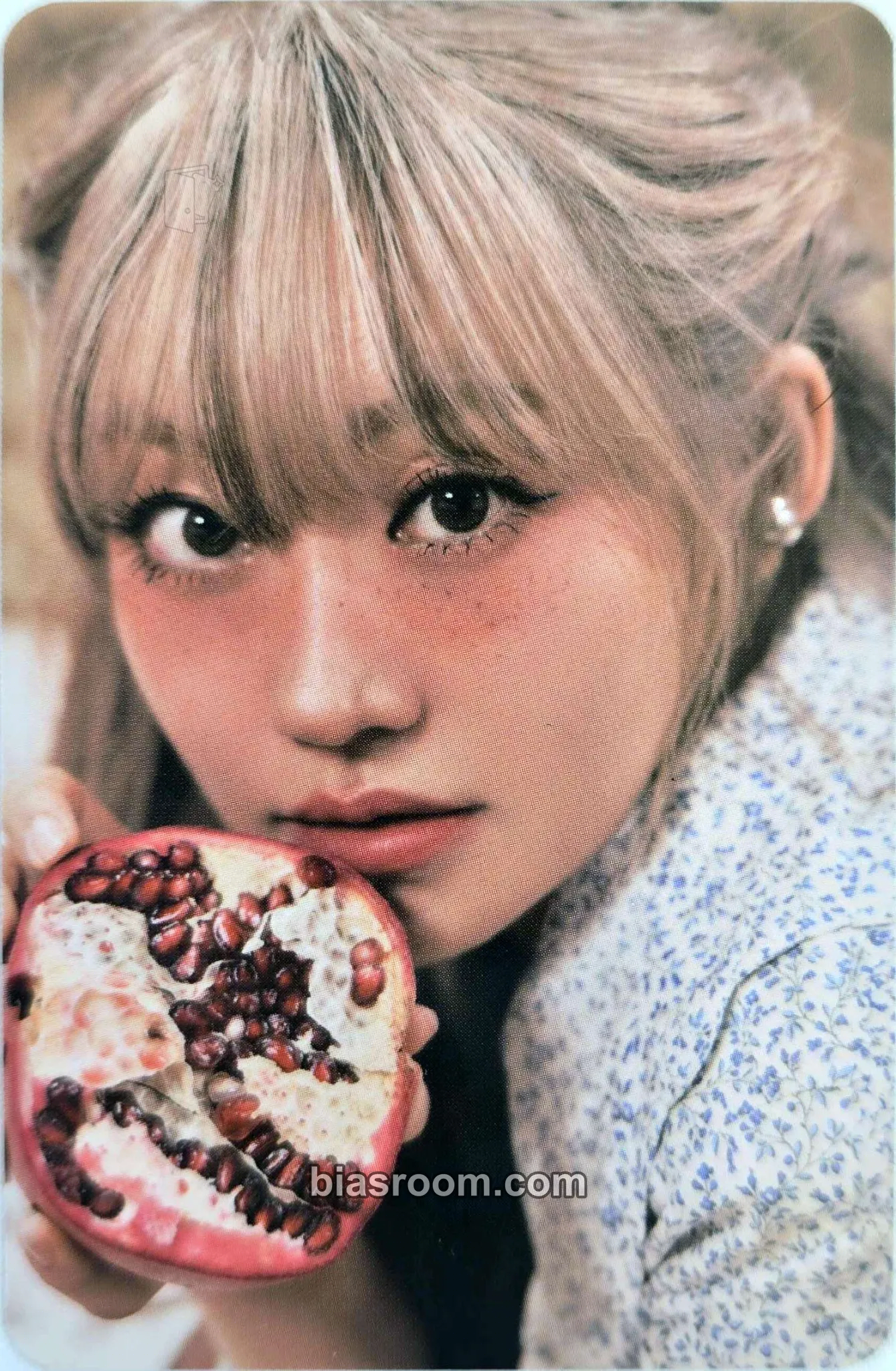 Julie Midas Touch Photocard - KISS OF LIFE - KISS OF LIFE K-pop photocard
