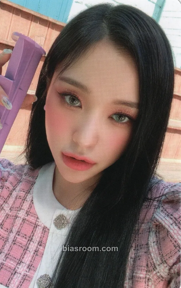 Gahyun Love Catcher & Love Stealer Photocard - Dreamcatcher - Dreamcatcher K-pop photocard