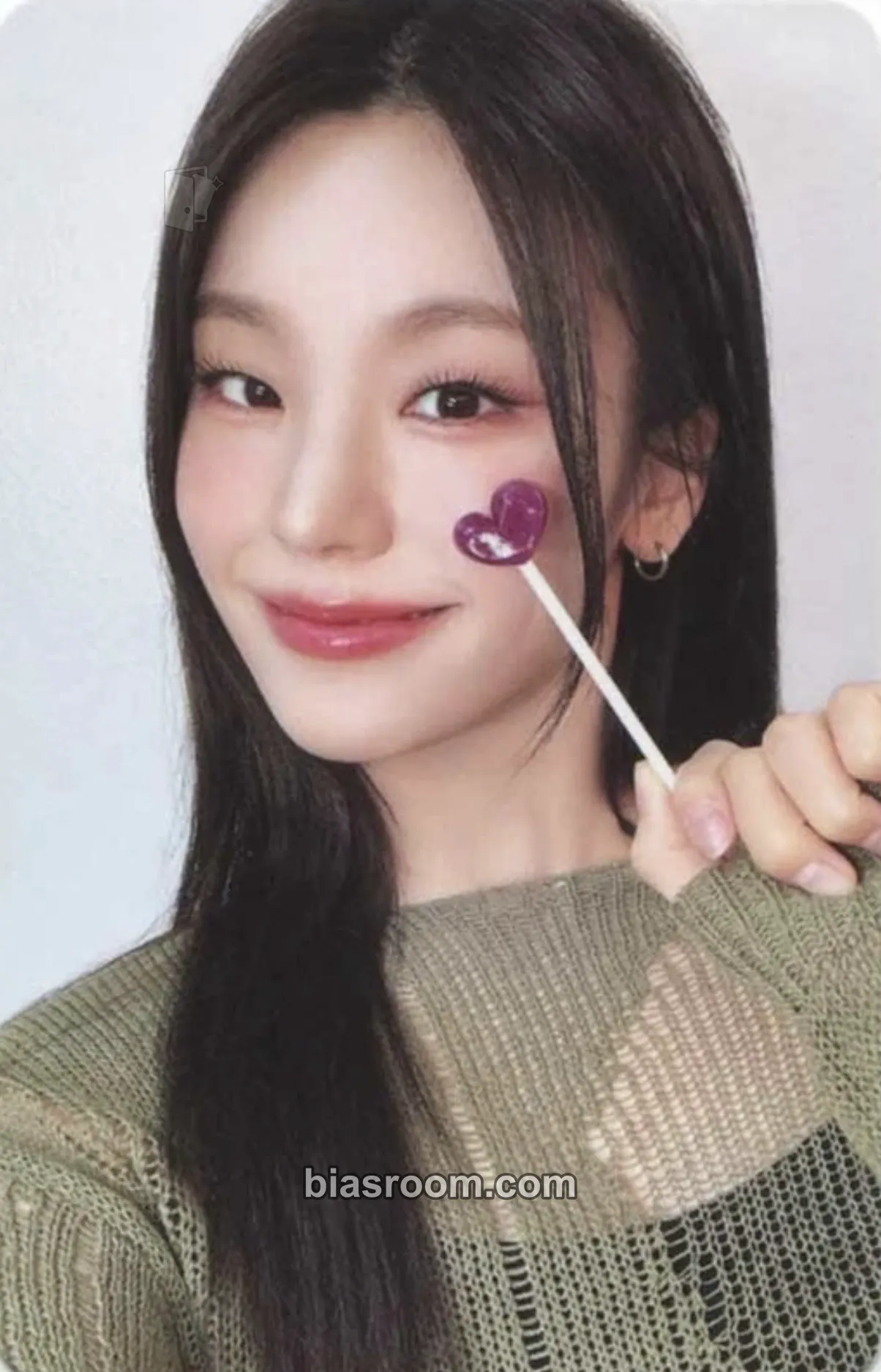 Yeji GOLD Photocard - ITZY - ITZY K-pop photocard