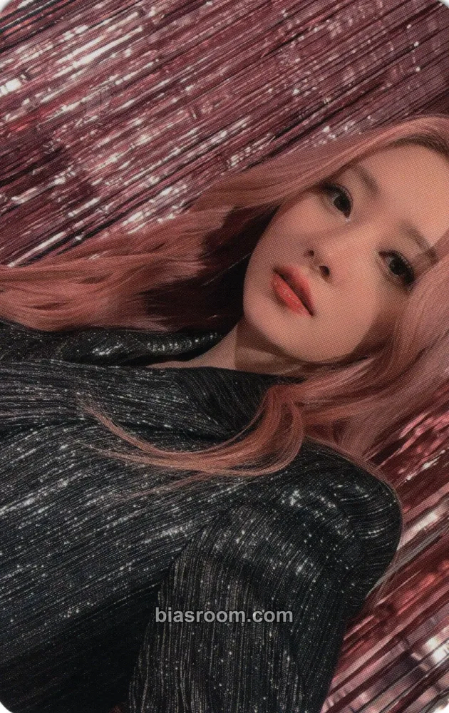 SuA Love Catcher & Love Stealer Photocard - Dreamcatcher - Dreamcatcher K-pop photocard