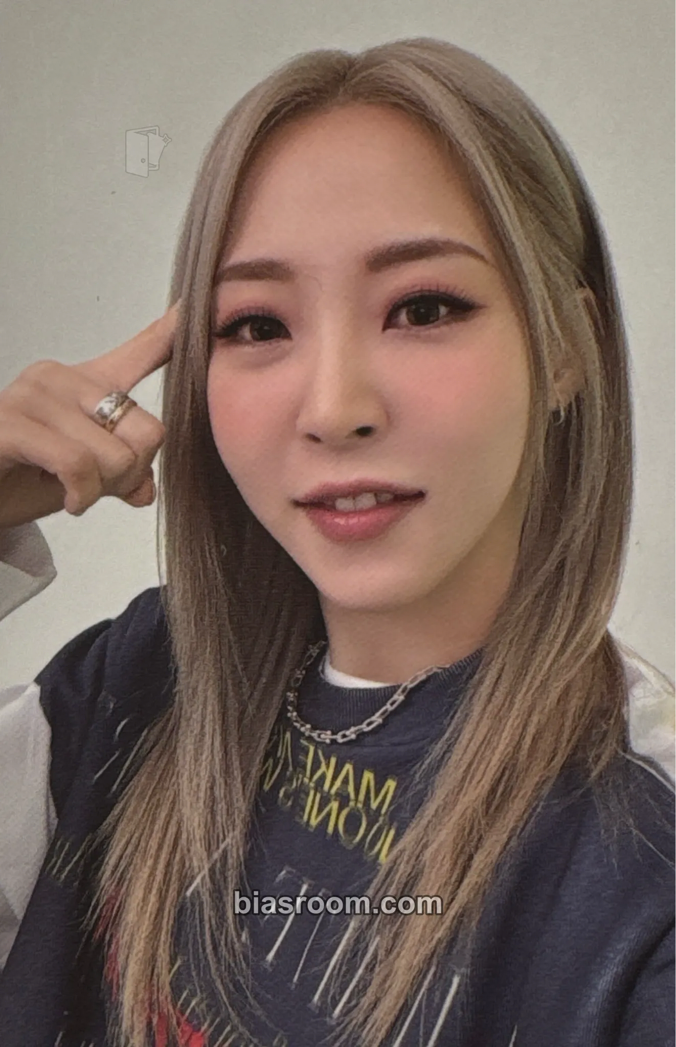 Moonbyul Starlit of Muse Photocard - MAMAMOO - MAMAMOO K-pop photocard
