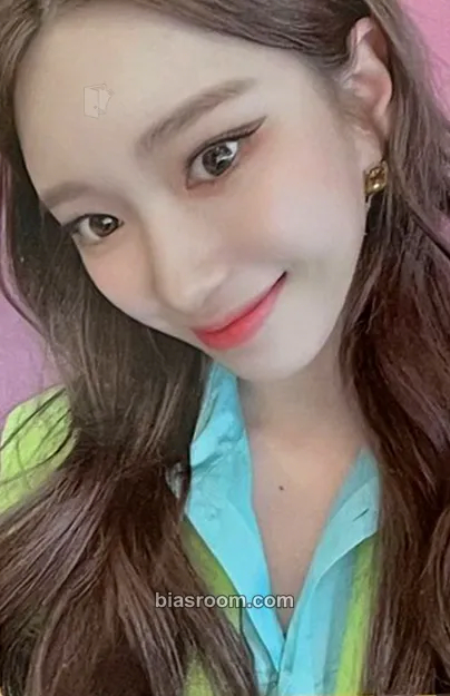 Suyun Ring Ring Photocard - Rocket Punch - Rocket Punch K-pop photocard