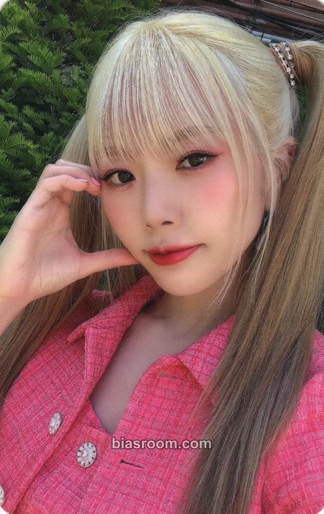 JiU Love Catcher & Love Stealer Photocard - Dreamcatcher - Dreamcatcher K-pop photocard