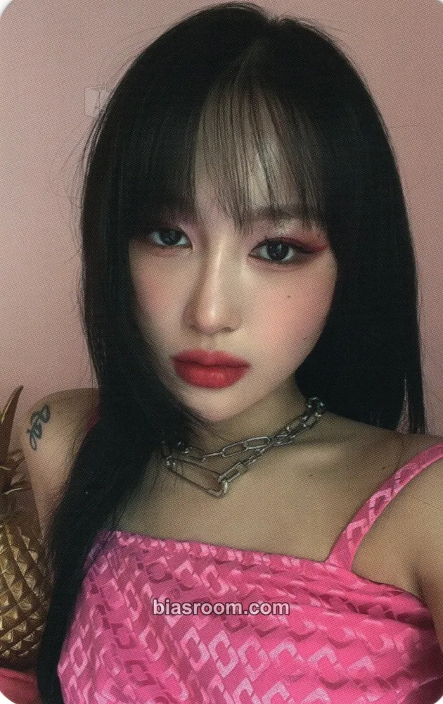 Siyeon Love Catcher & Love Stealer Photocard - Dreamcatcher - Dreamcatcher K-pop photocard