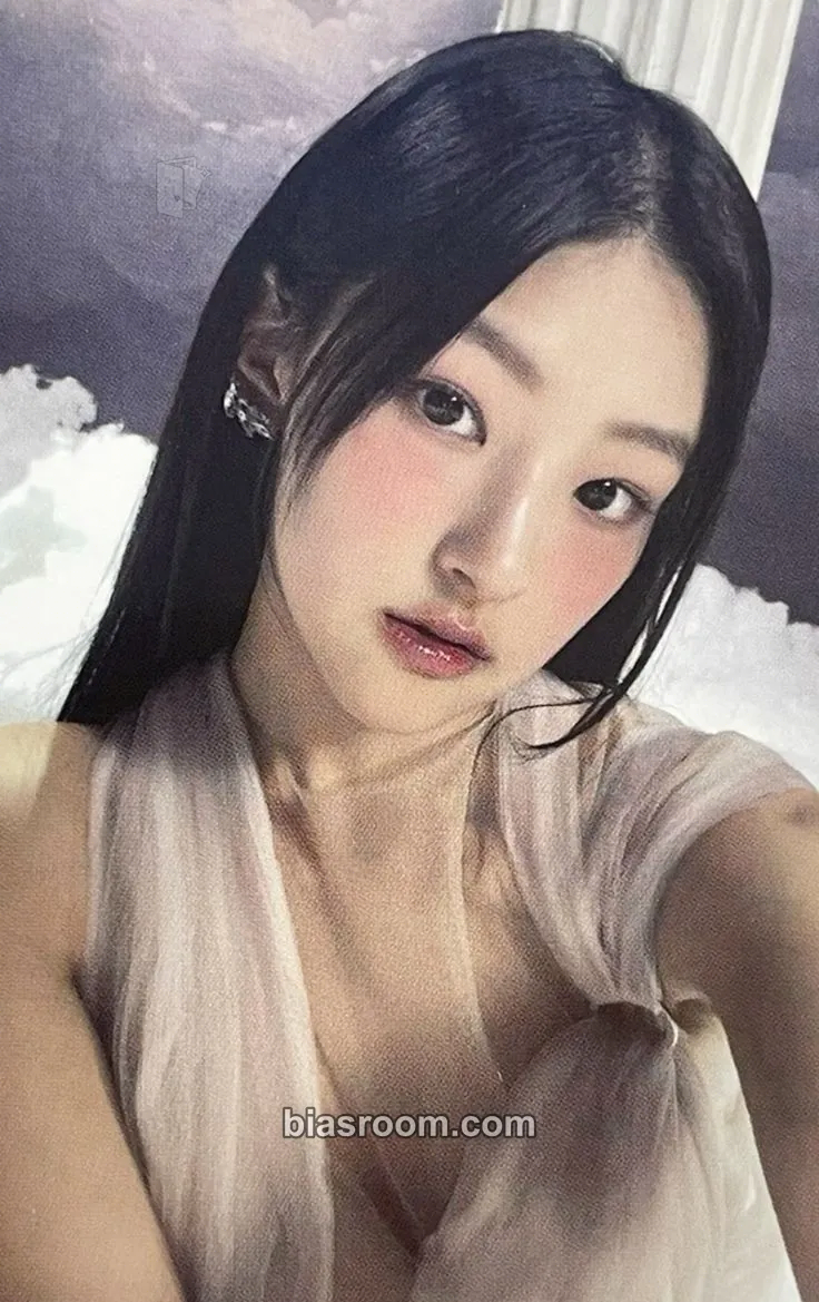 Haneul Midas Touch Photocard - KISS OF LIFE - KISS OF LIFE K-pop photocard