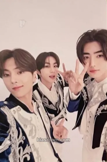 World Tour 'Fate Plus' Photocard - ENHYPEN - ENHYPEN K-pop photocard